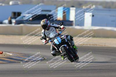 media/Dec-18-2022-SoCal Trackdays (Sun) [[8099a50955]]/Turn 2 (950am)/